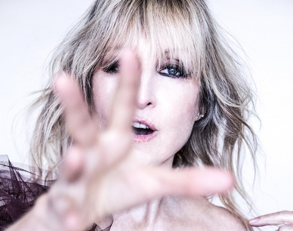 Donna Lewis