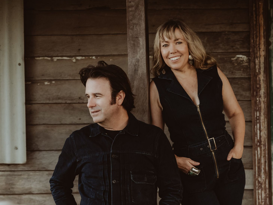 Felicity Urquhart & Josh Cunningham