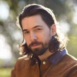 L&rsquo;émotion romantique et intemporelle d&rsquo;Eric Lee avec Til I Knew You