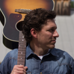 L&rsquo;héritage vibrant et l&rsquo;authenticité roots d&rsquo;Eli Moore Band avec The Boots I Try to Fill