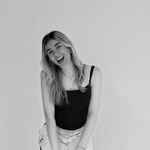 Ashleigh Stoker apprivoise l’absence avec Sitting with the Silence