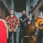 L’énergie explosive de Poor Man’s Revenge déferle avec le titre Folk Punk Fast Train