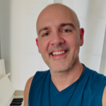 Gregory Douglass réinvente la poésie intime de Tori Amos avec Tear In Your Hand