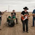 Forajidos livre une bouffée de country rock et d’americana andalouse avec Al infierno con ellos